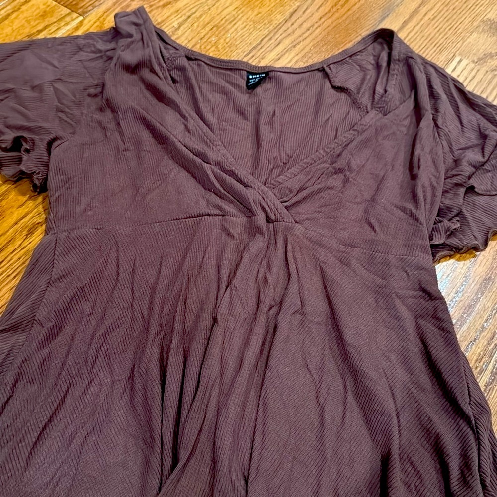 SHEIN Brown Relaxed Ruched Short Sleeve Blouse
